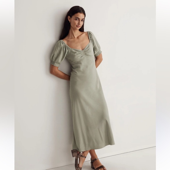 Madewell Dresses & Skirts - Madewell Womens sweet heart puff-sleeve green‎ midi dress size small EUC